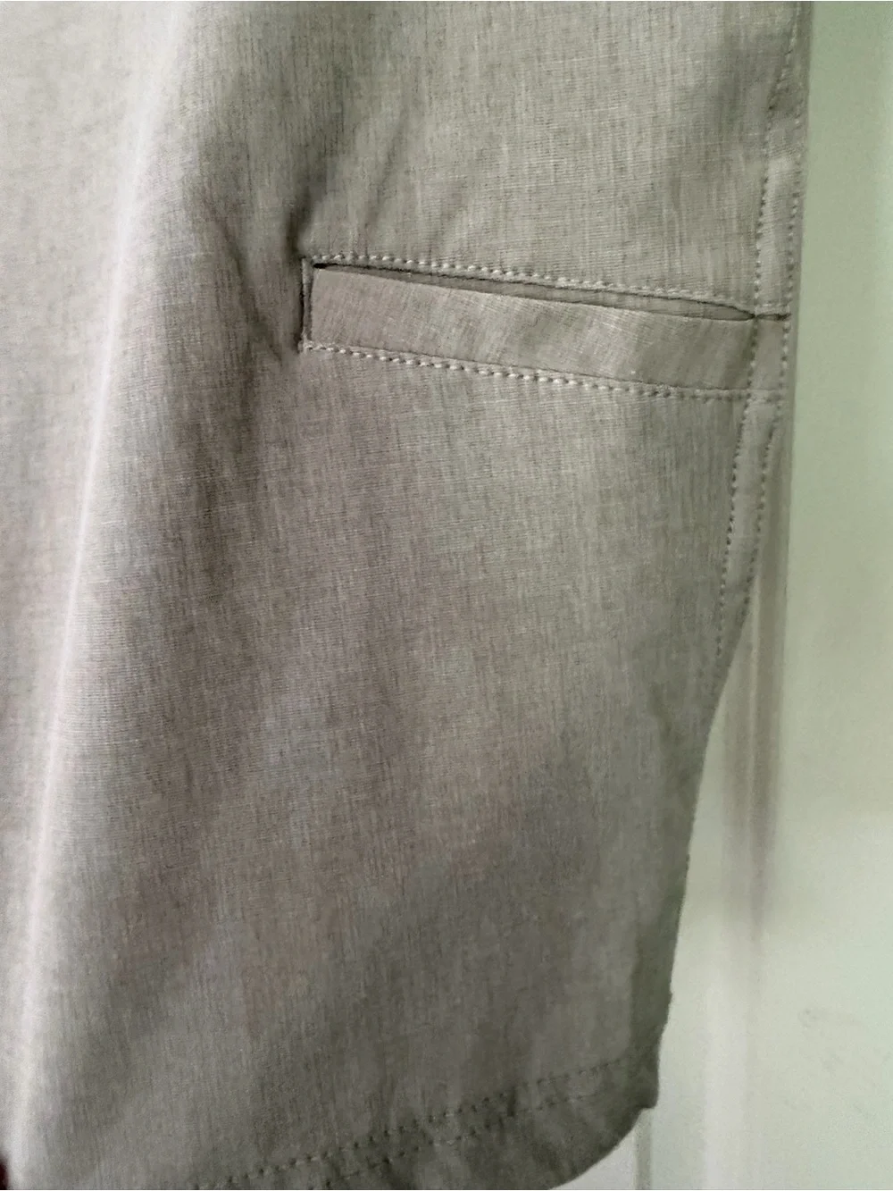 Linksoul Solid Boardwalker Short Khaki 34 10” inseam NWT
